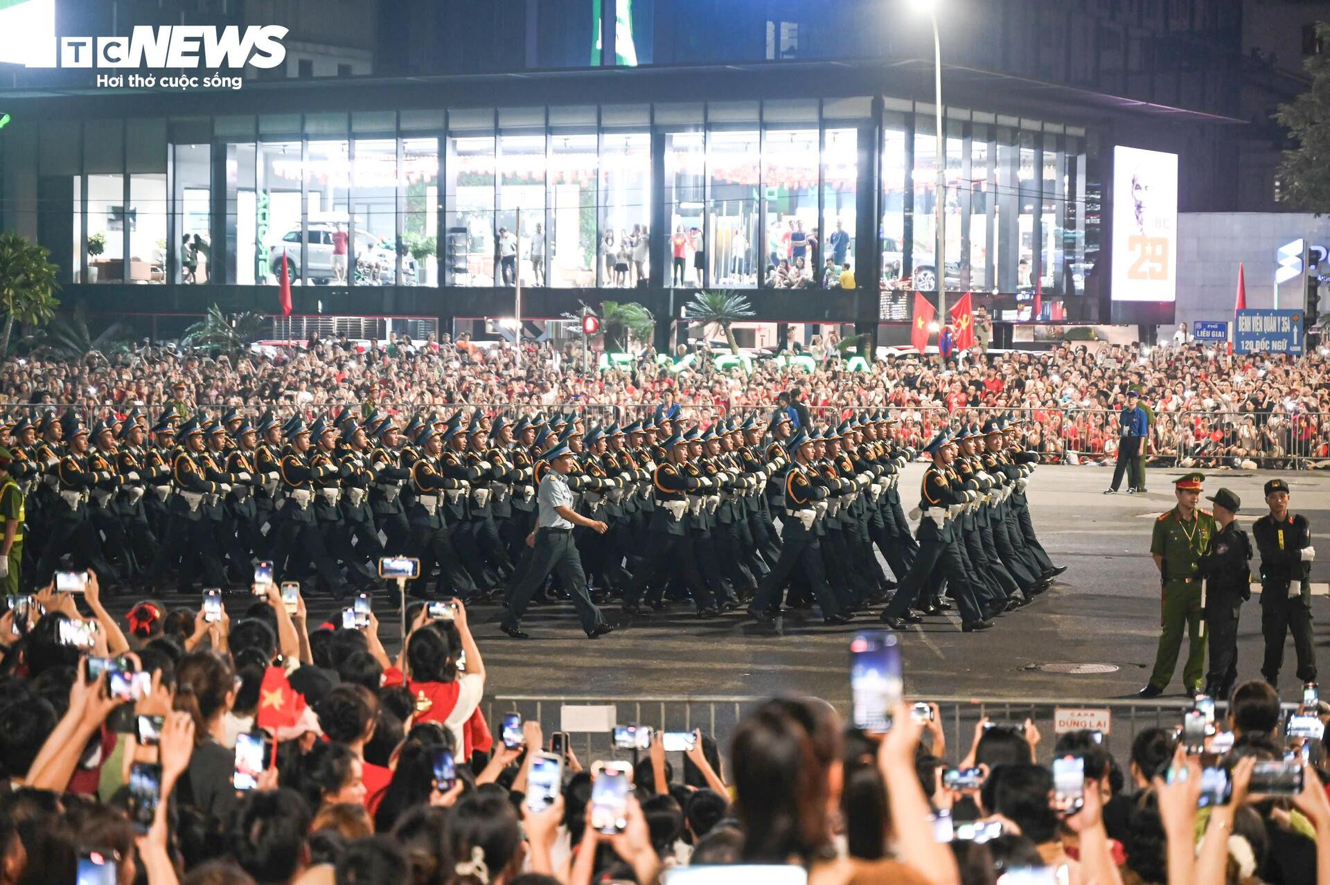 Khí thế hào hùng buổi sơ duyệt cấp Nhà nước trên Quảng trường Ba Đình - 9