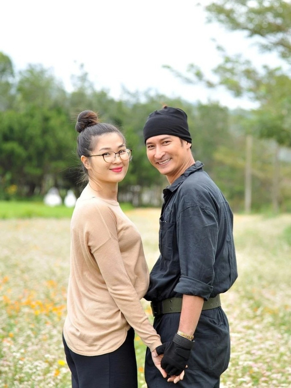 Huy Khánh công khai bạn gái mới sau ly hôn Mạc Anh Thư