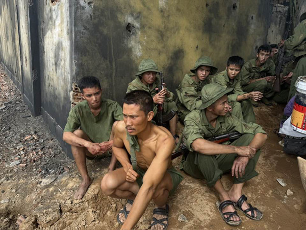 Phương Nam - Tạ của 'Mưa đỏ': Vợ rất hiểu chuyện, thông cảm cho nghề của chồng- Ảnh 4.