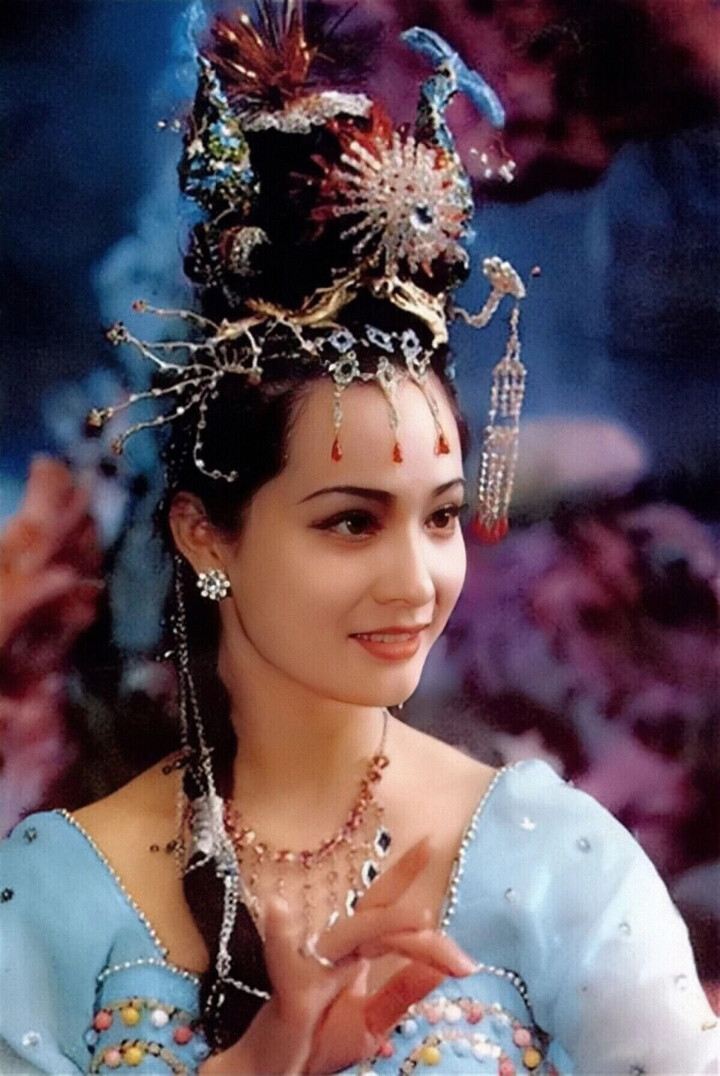 Vạn Thánh công chúa trong