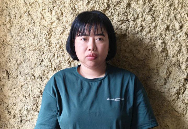 Phan Hạnh Thương tại cơ quan công an.