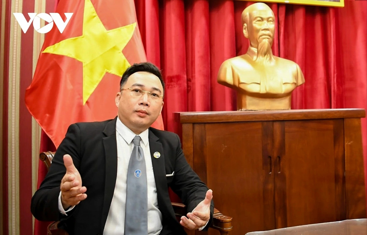 chay bai xe o cau vinh tuy chu phuong tien co duoc boi thuong hinh anh 1