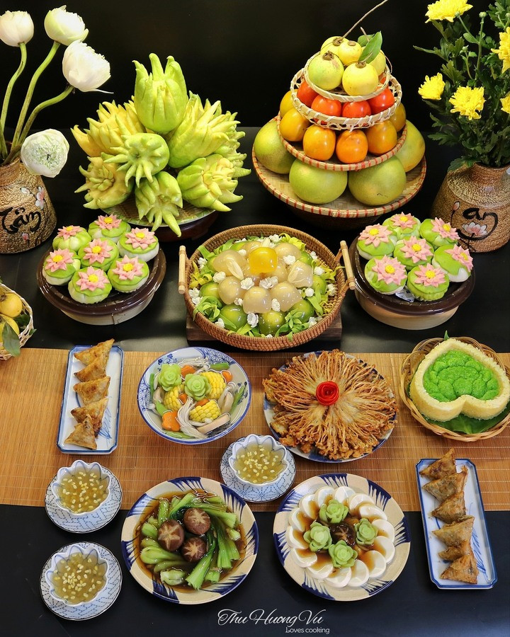 Mâm cỗ chay cúng lễ Vu lan. (Ảnh Thu Huong Vu)