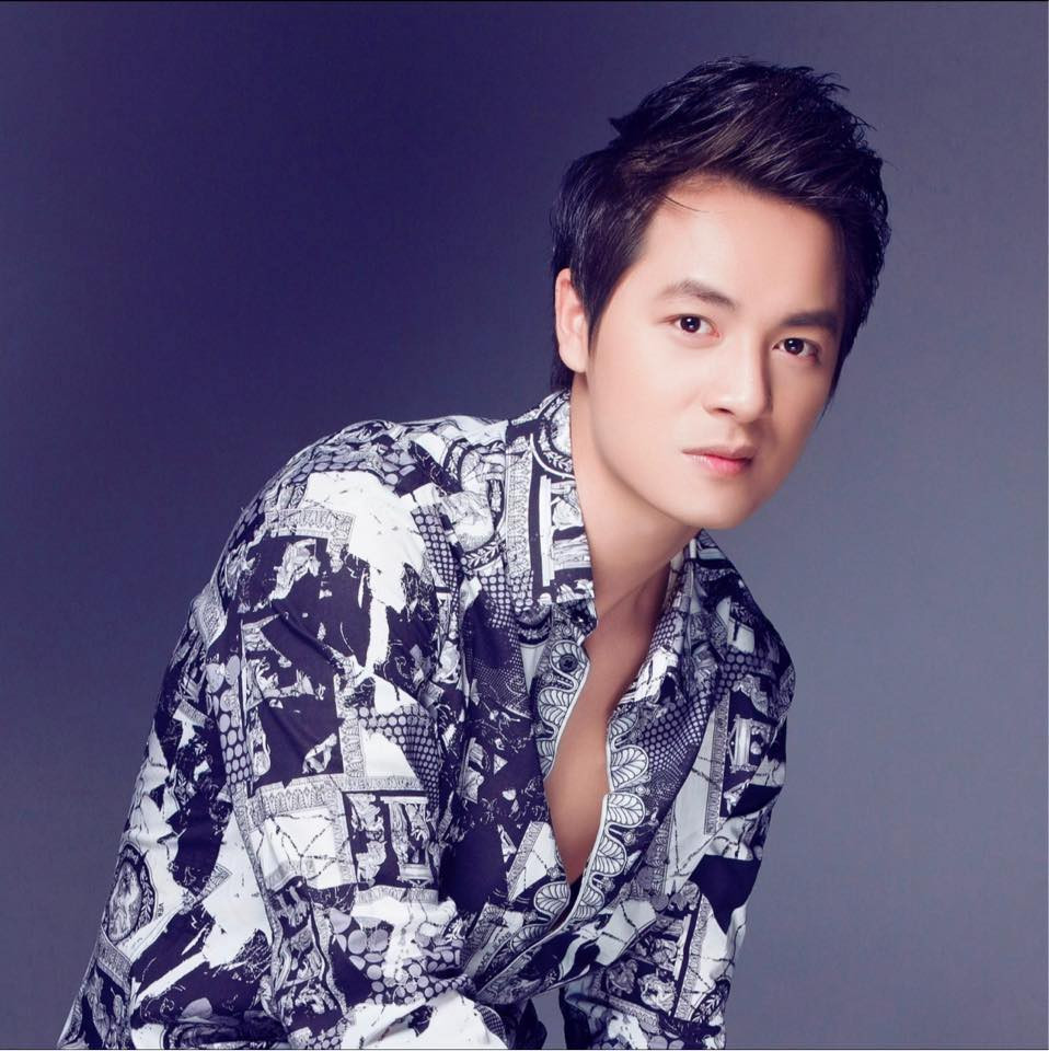 Nam ca sĩ từng mắc bệnh nghiêm trọng: Sở hữu biệt thự triệu đô, tuổi 42 có cuộc sống hôn nhân viên mãn- Ảnh 1.