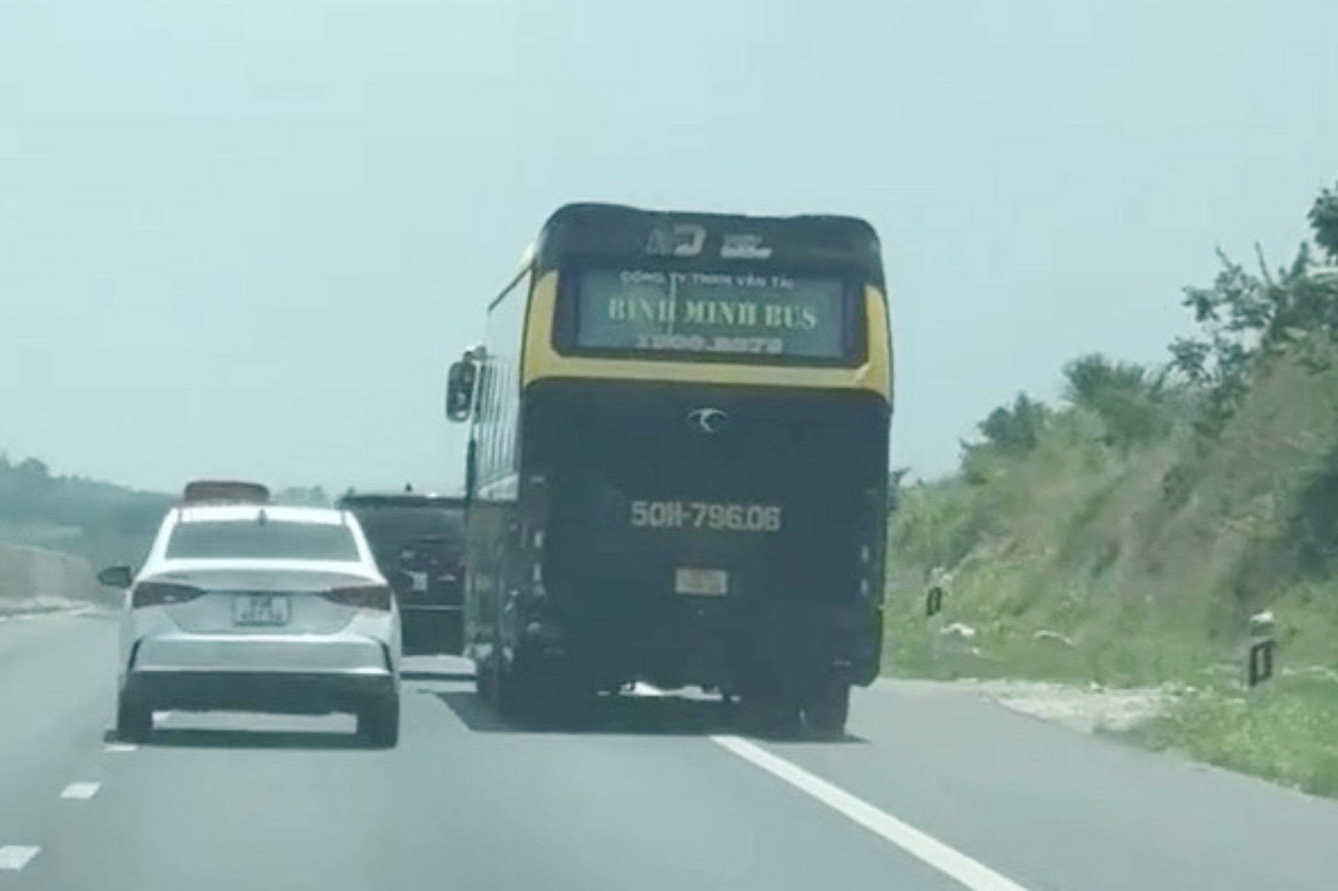 xe giuong nam (1).jpg