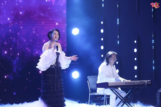 Mắc ung thư vú hơn 2 thập kỷ, nữ danh ca hải chiến thắng vượt quá bạo bệnh, có sự nghiệp lẫn cuộc sống tốt đẹp - Ảnh 6.