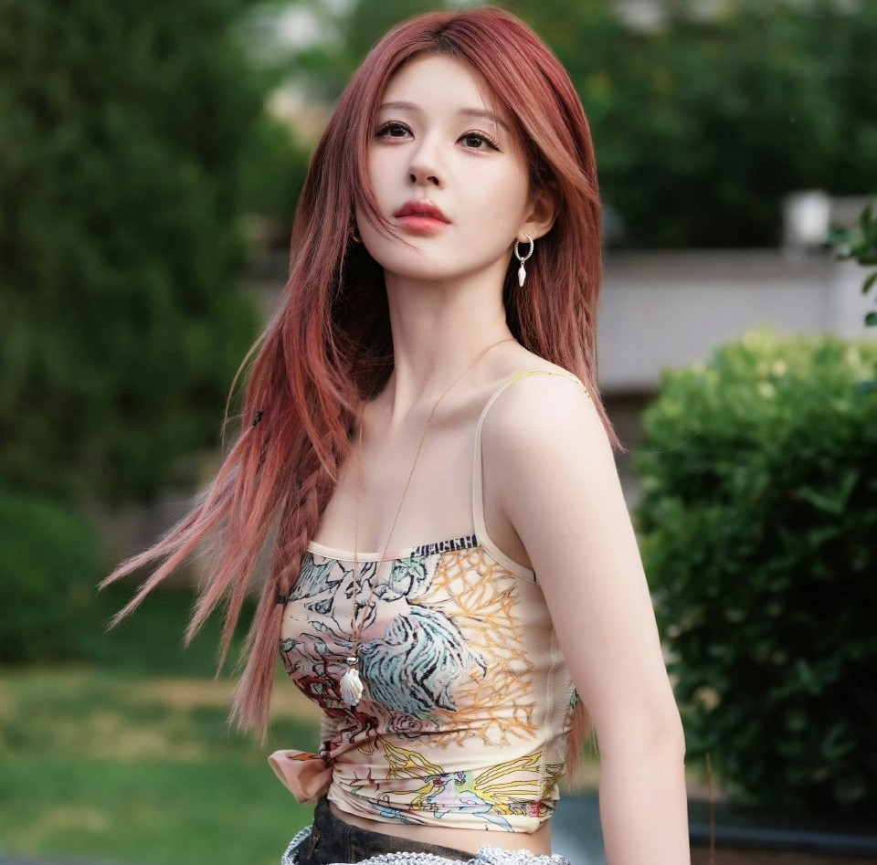trieu-lo-tu16.jpg