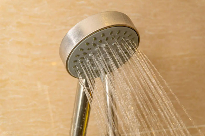 5 sát thủ thầm lặng đẩy nhanh lão hóa Tắm chỉ xếp thứ 3 điều số 1 nhiều người làm mỗi ngày mà không hay