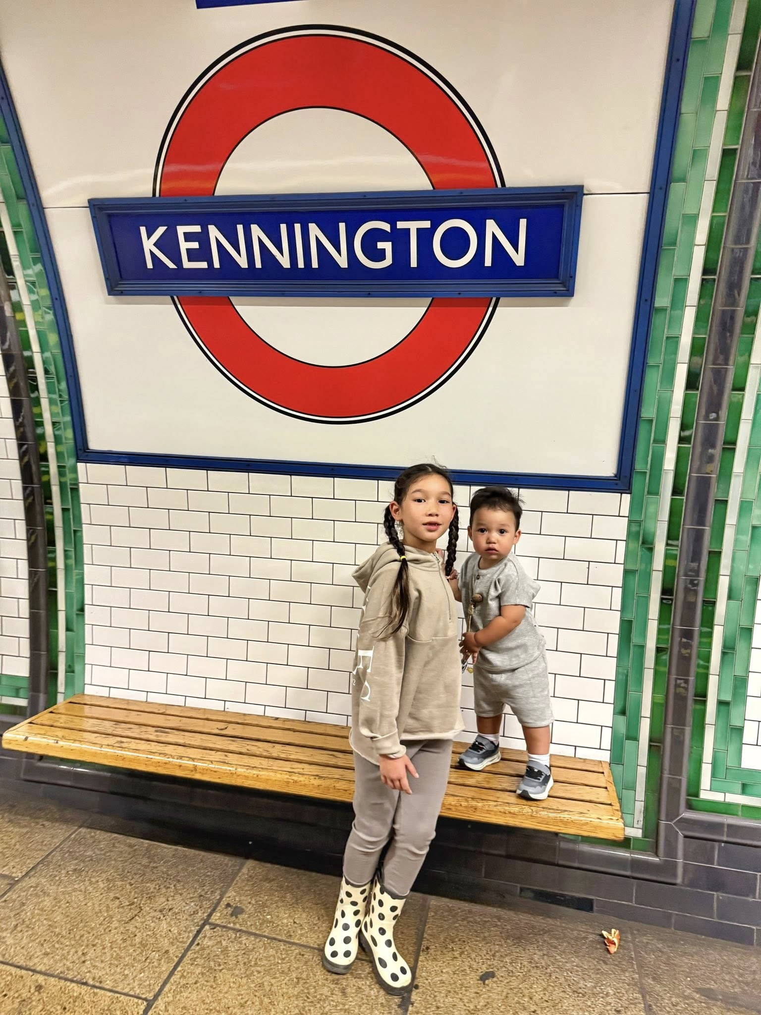 Con gái lai Tây của siêu mẫu Hà Anh: 7 tuổi biết chăm em cho mẹ, ngoại hình phổng phao - Ảnh 4.