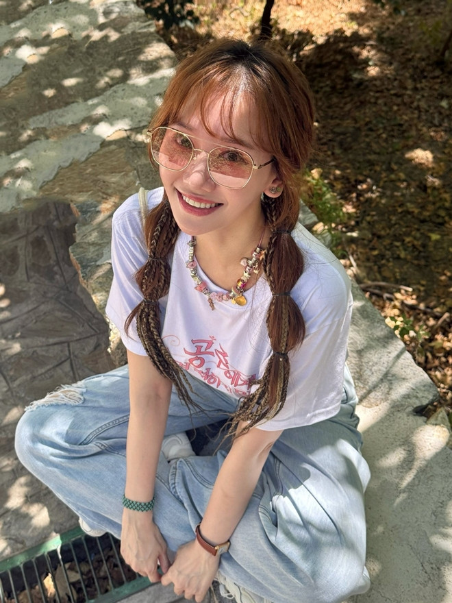 Hari Won lên đồ như teen girl ai tin nổi đã U40