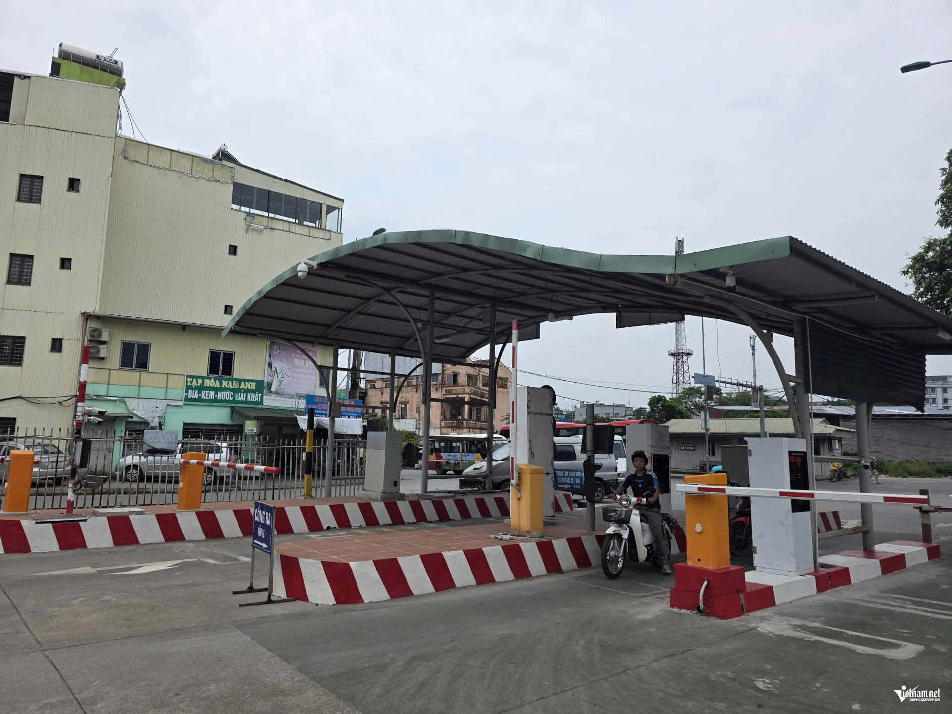 W-bến xe khách thái nguyên.JPG.jpg