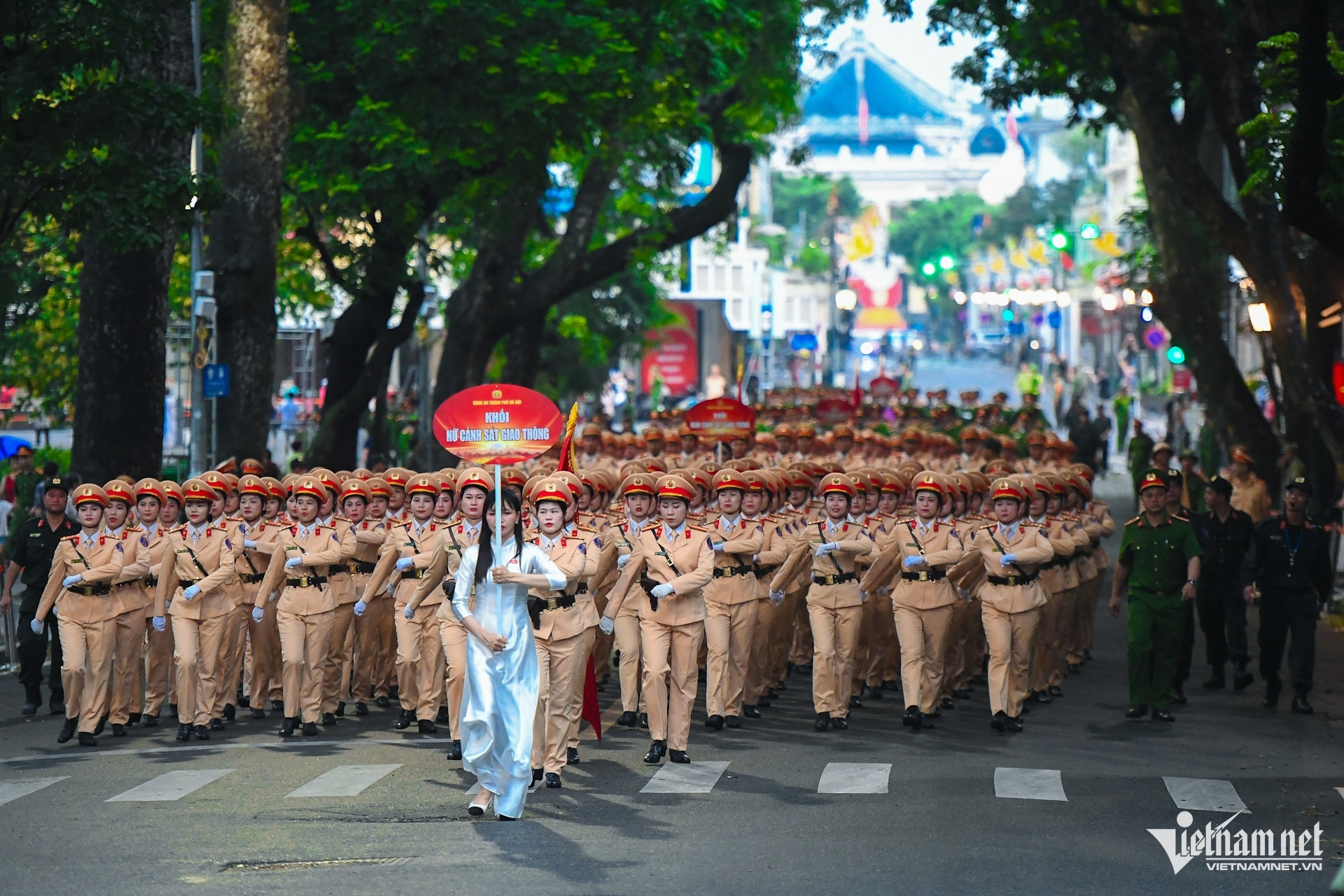 W-cong an   dieu binh dieu hanh (9).JPG.jpg