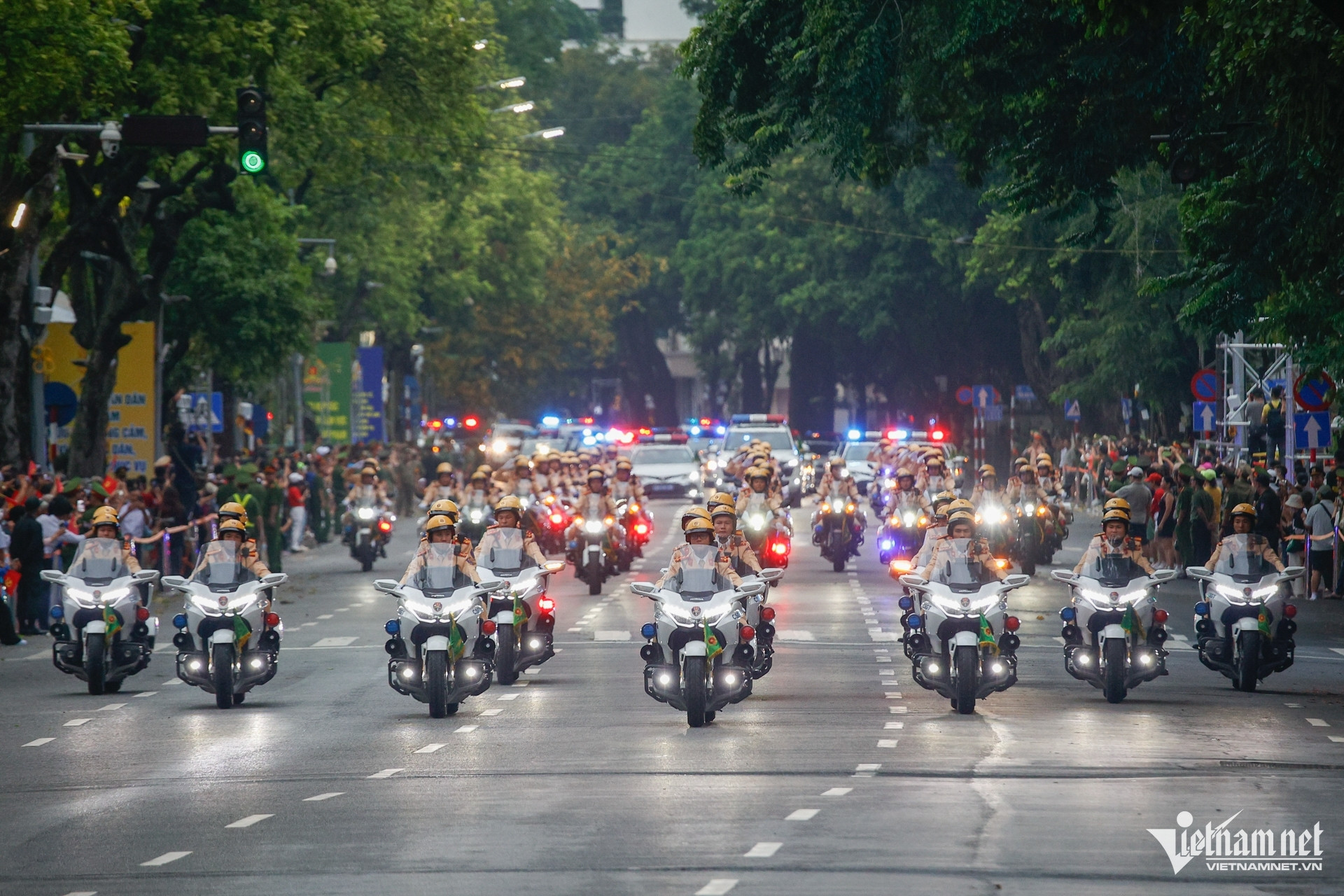 W-dieu binh dieu hanh 6.jpg