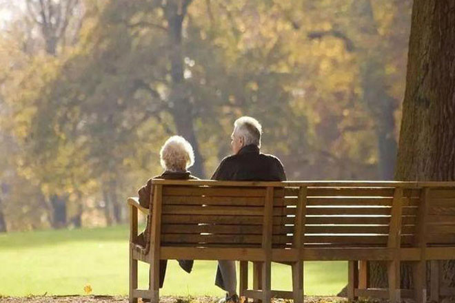 Cha mẹ U70 nhất quyết đòi ly hôn bi kịch gia đình khó giải quyết