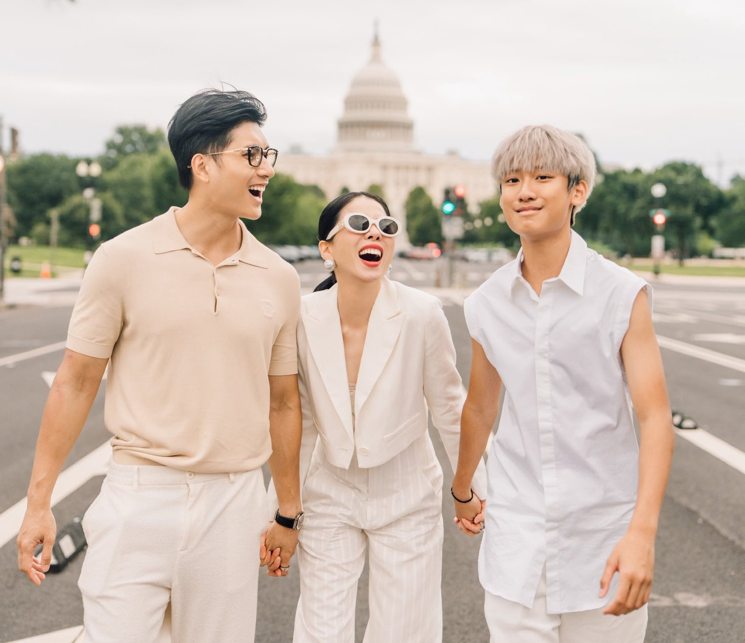 Diện mạo cao lớn nhận chẳng ra của con trai Lệ Quyên và chồng cũ đại gia