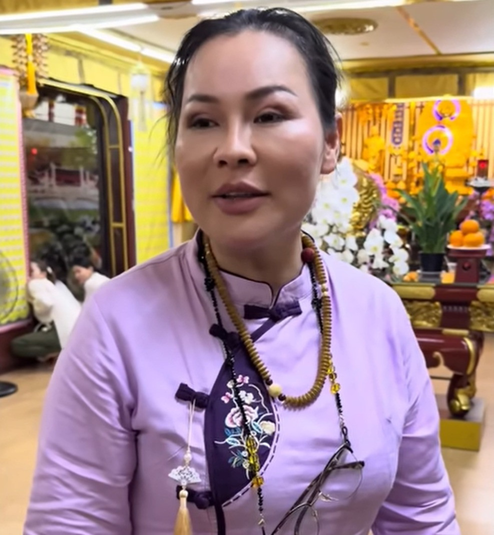 Vợ Quý Bình bật khóc quyết định khởi kiện khi bị tung tin đồn thất thiệt về đời tư