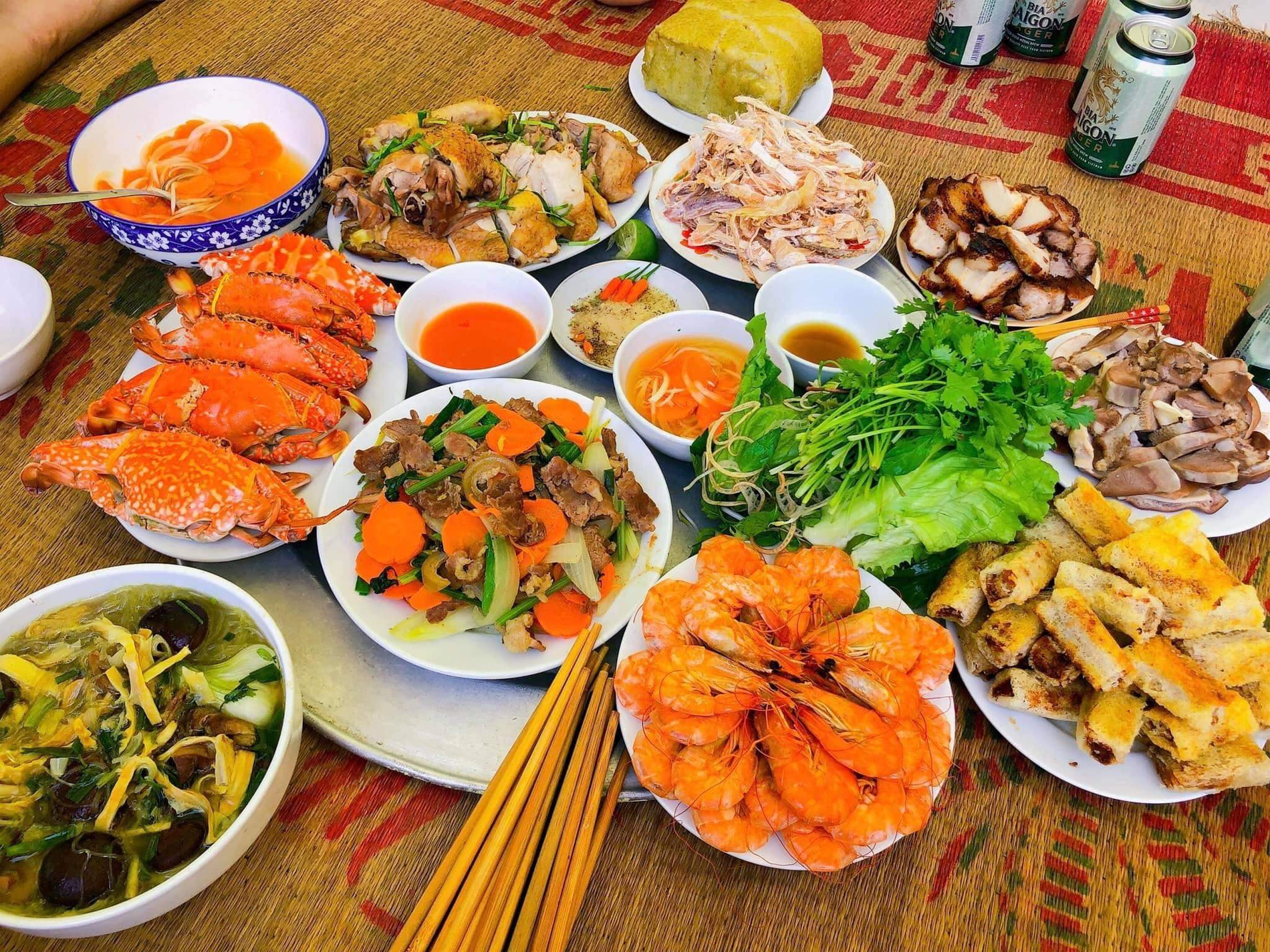 mam co Thuy Nguyen.png