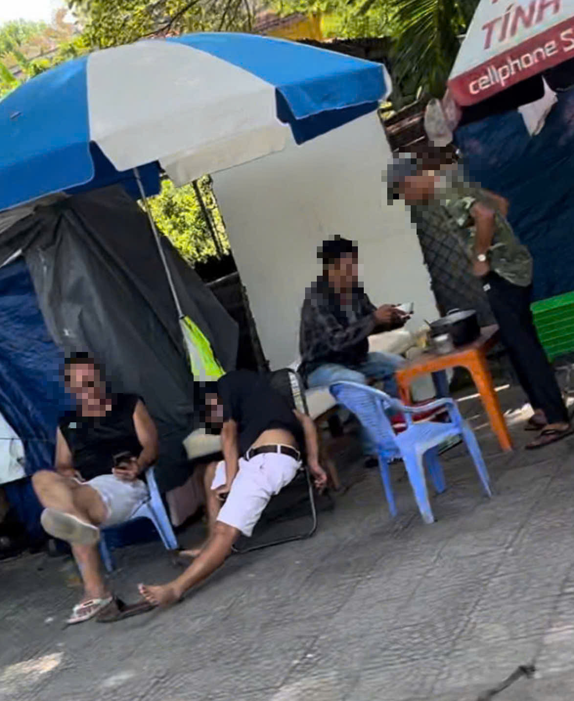 Tiết lộ bất ngờ về đường dây sản xuất