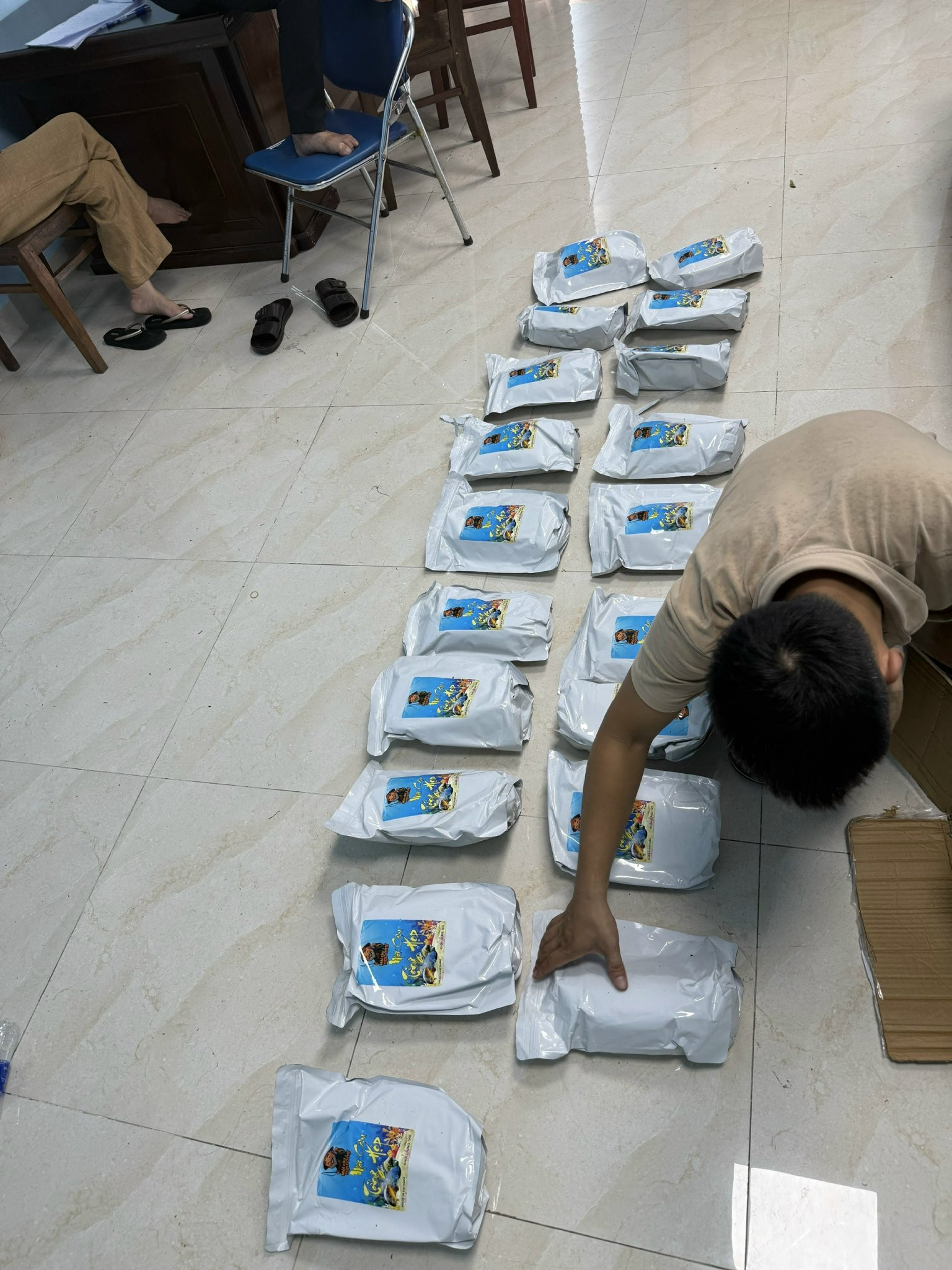 Tiết lộ bất ngờ về đường dây sản xuất