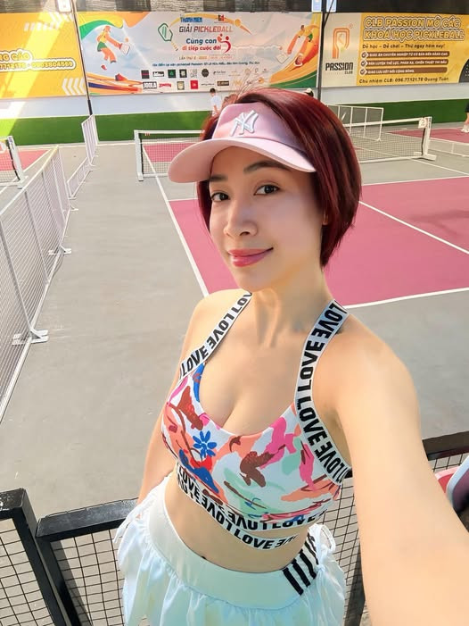 Từng bị trầm cảm la hét và tự cào cấu vào tay, ca sĩ Pha Lê sức khỏe hiện tại ra sao?- Ảnh 4.