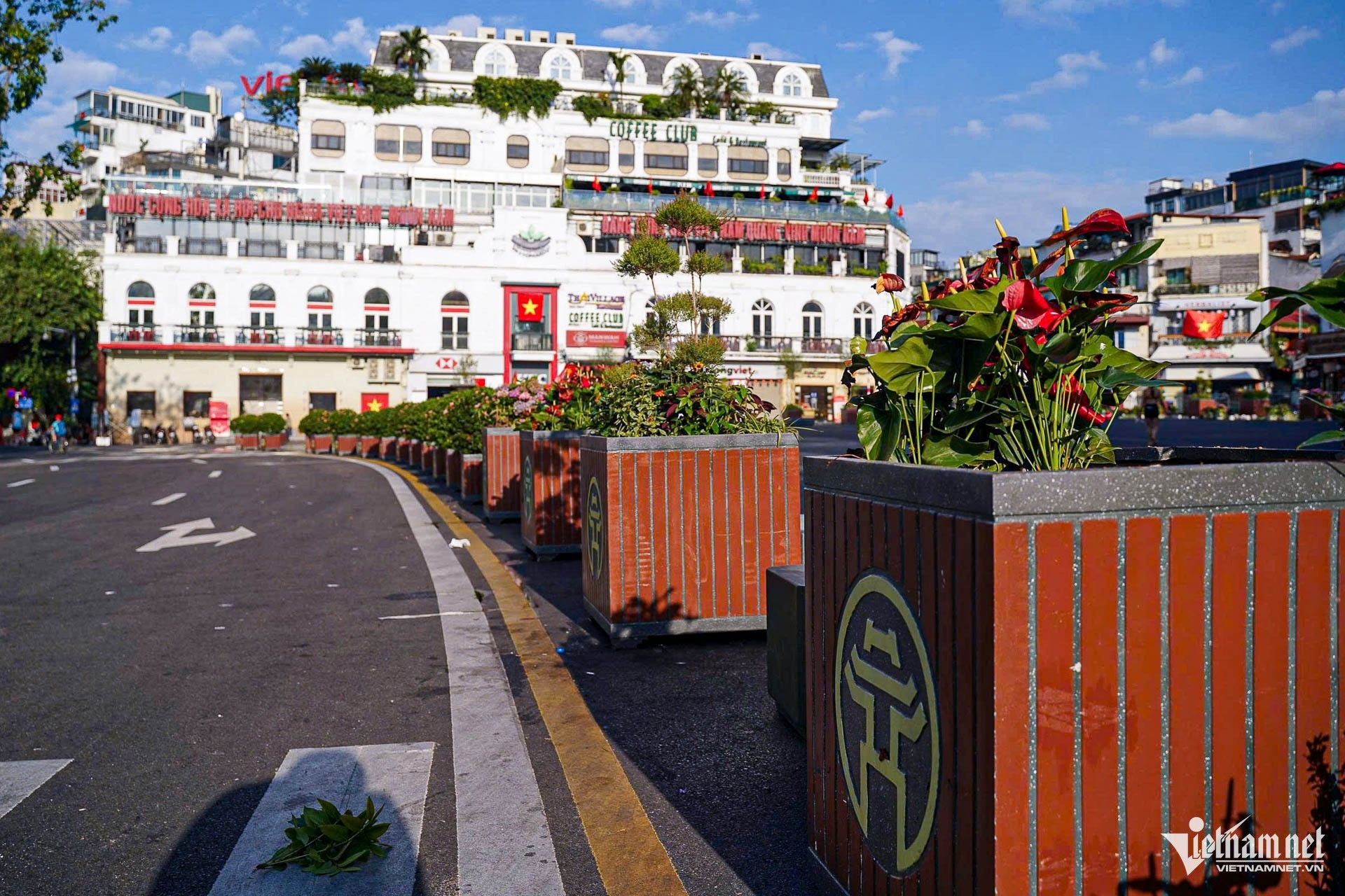 W-QuangTruong_dongkinhnghiathuc 22.jpg