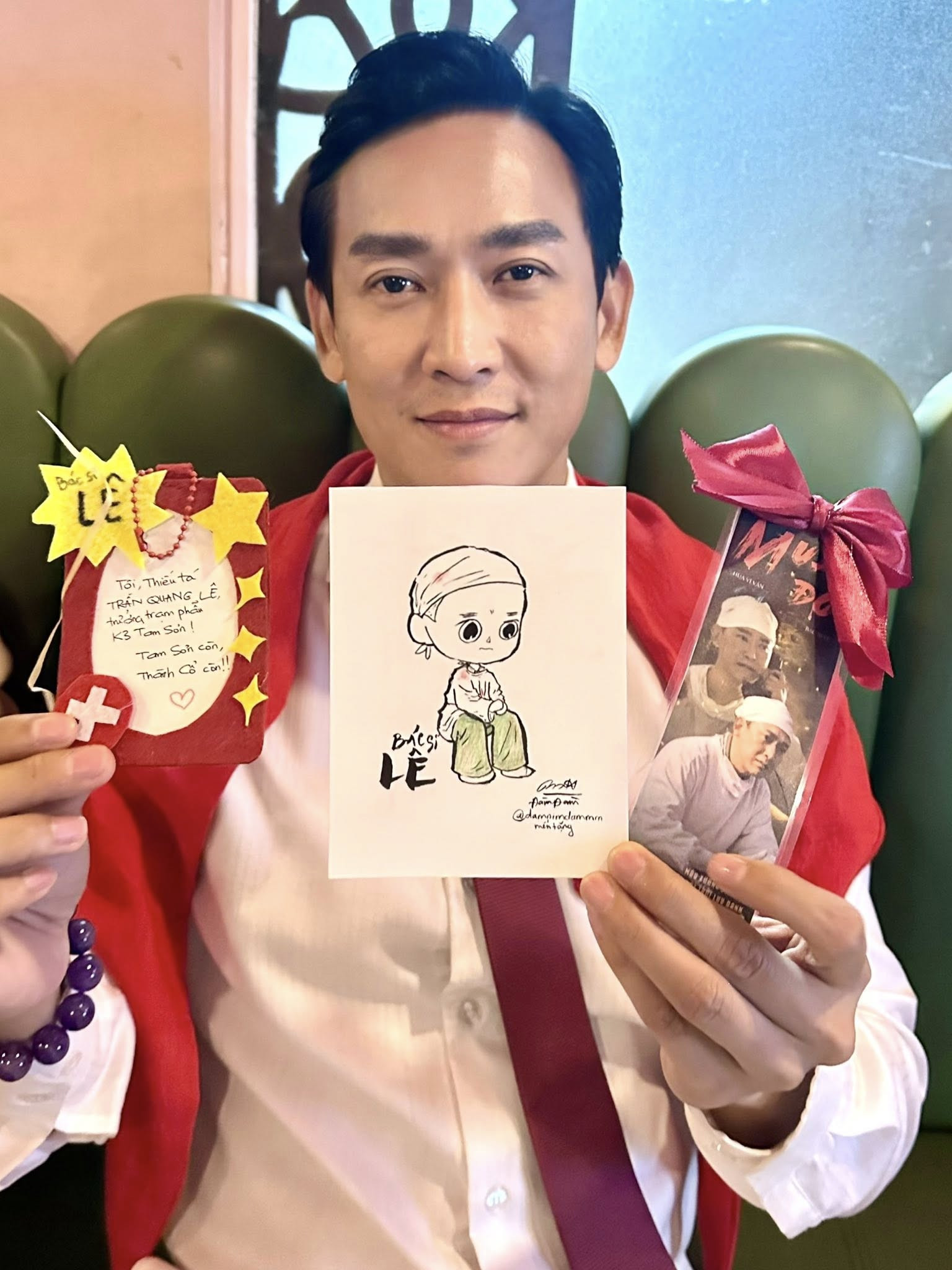 Bác sĩ Lê (Hứa Vĩ Văn) phim 'Mưa đỏ' kể về người cậu ruột là liệt sỹ - Ảnh 4.