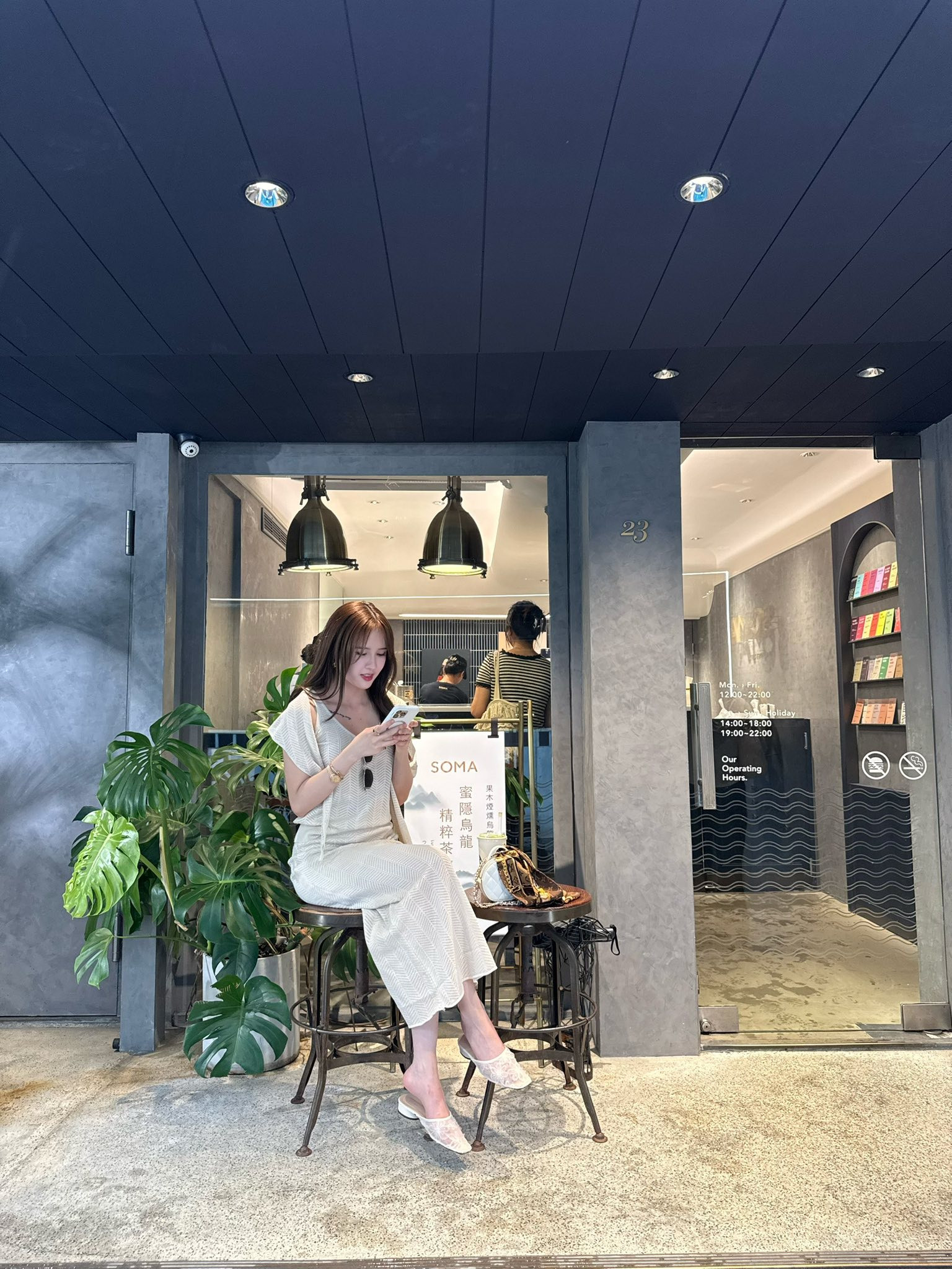 Thiều Bảo Trâm khoe sắc vóc đỉnh chóp trong chuyến du lịch Đài Loan