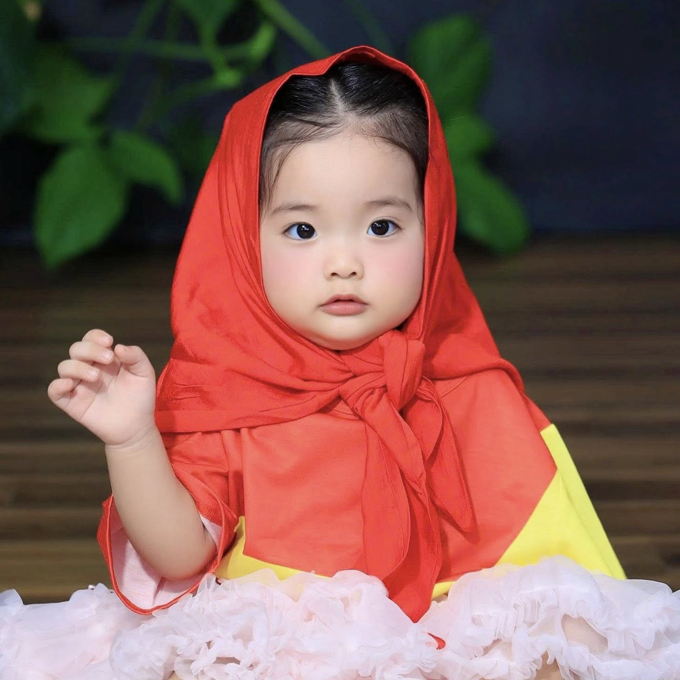 Con gái út nhà Khánh Thi - Phan Hiển đáng yêu như thiên thần ở tuổi lên 2 - Ảnh 7.