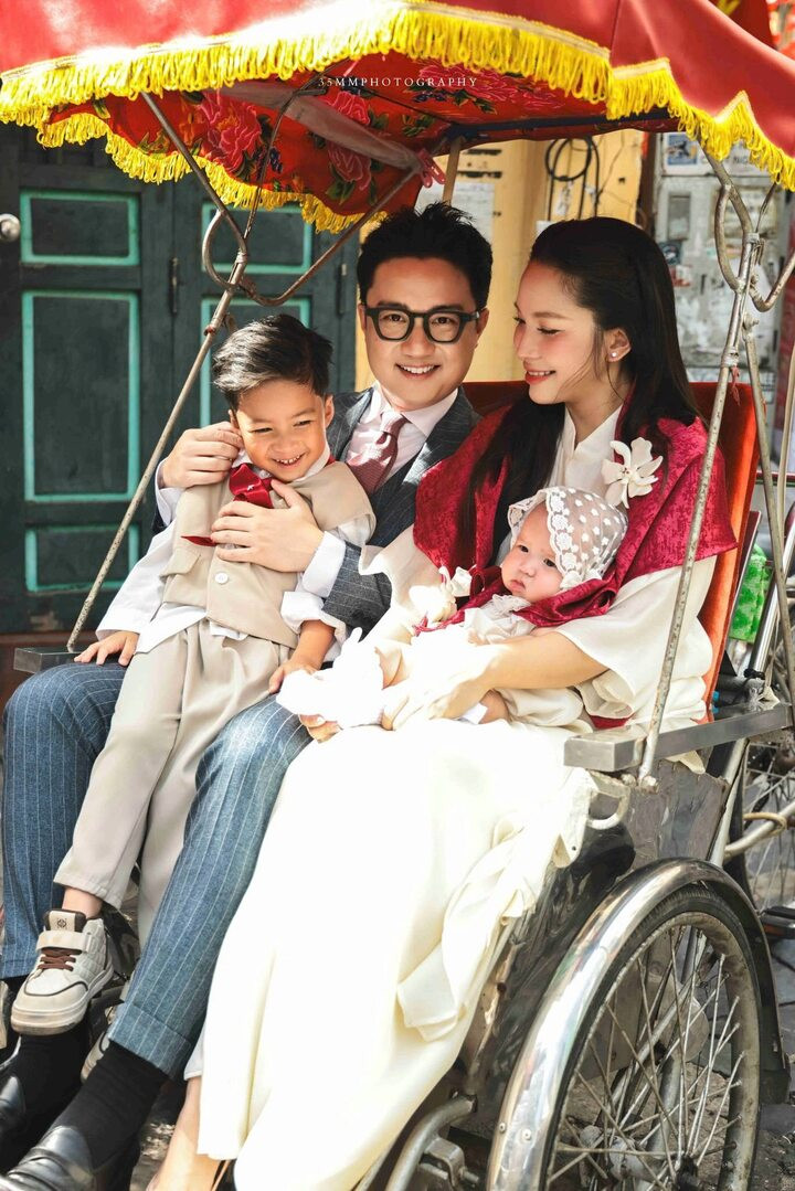 Tổ ấm hạnh phúc của BTV Sơn Lâm.