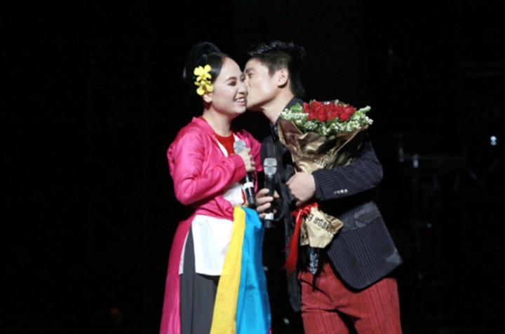 Hôn nhân viên mãn hơn 2 thập kỷ của nữ NSND vừa lên chức giám đốc nhà hát - 5