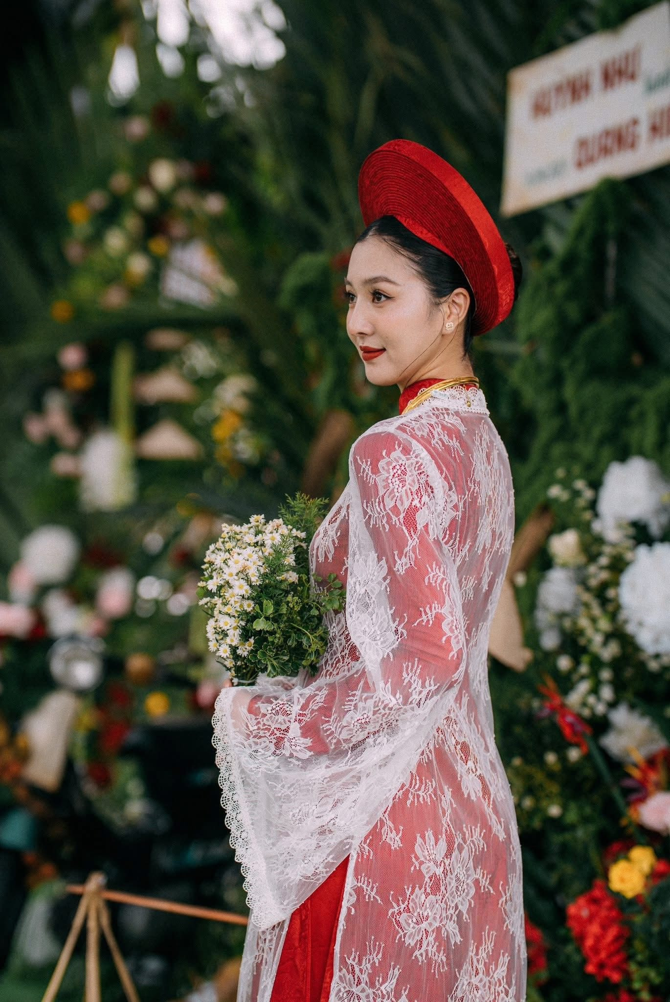 Hồ Quang Hiếu và vợ kém 17 tuổi trong Lễ Vu Quy