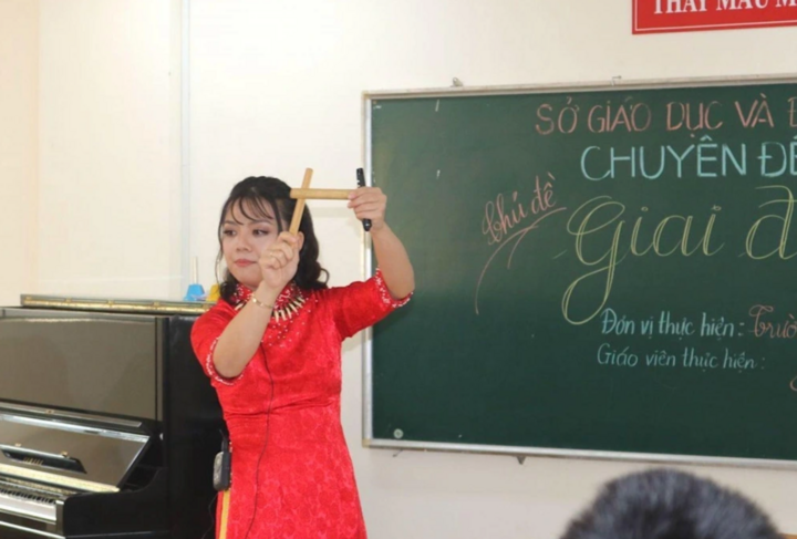 Bộ GD&ĐT mời nghệ sĩ, vận động viên tham gia dạy học bậc phổ thông. (Ảnh minh hoạ)