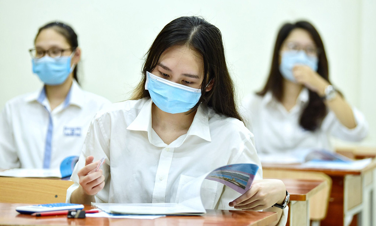 Chính phủ yêu cầu chuyển đổi số toàn diện, phổ cập và ứng dụng mạnh mẽ công nghệ số, trí tuệ nhân tạo trong giáo dục và đào tạo.