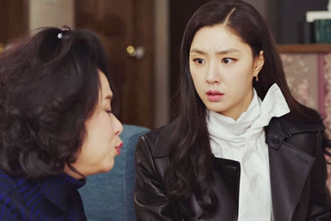 Một tháng sau cưới bố mẹ chồng dọn đến ở cùng tôi chỉ nói với chồng một câu ba ngày sau họ lặng lẽ về quê