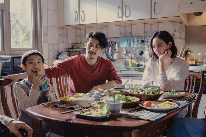 Anh là diễn viên Việt Nam đầu tiên được đề cử ở giải thưởng này.