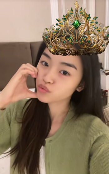 Nhan sắc mặt mộc của Miss Grand Vietnam 2025 Yến Nhi gây bàn tán