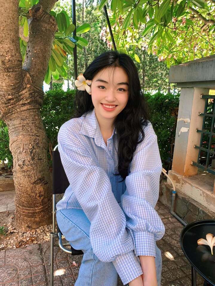 Yến Nhi làm thêm đủ nghề để kiếm tiền sinh hoạt tại TP.HCM.