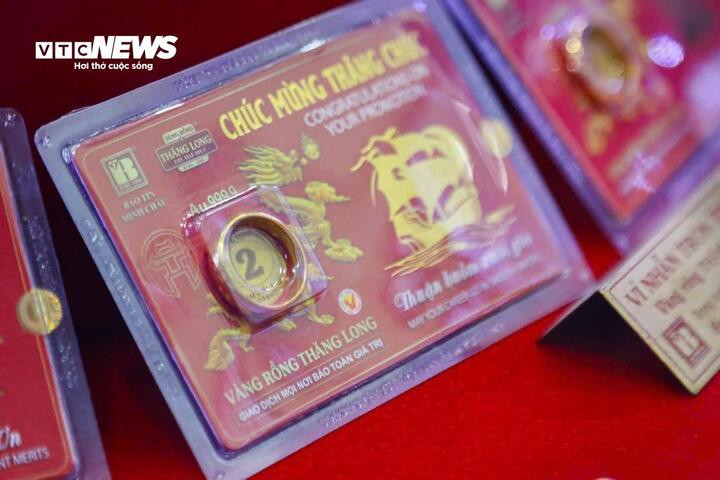 Giá vàng nhẫn đang giảm chậm hơn giá vàng miếng. (Ảnh minh họa: Minh Đức).