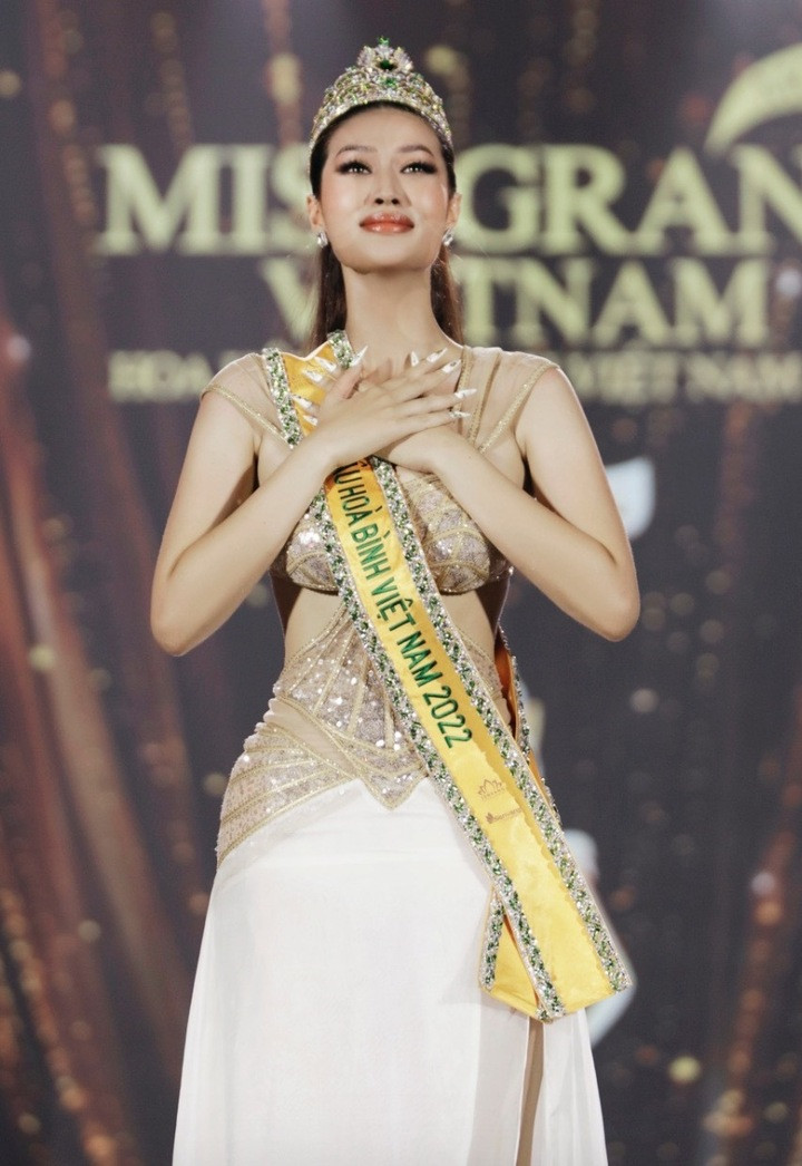 Danh hiệu Miss Grand Vietnam 2022 giúp Đoàn Thiên Ân đổi đời.