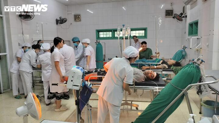 3 nạn nhân bị thương nặng đang được điều trị tích cực tại Bệnh viện Đa khoa tỉnh Quảng Trị.
