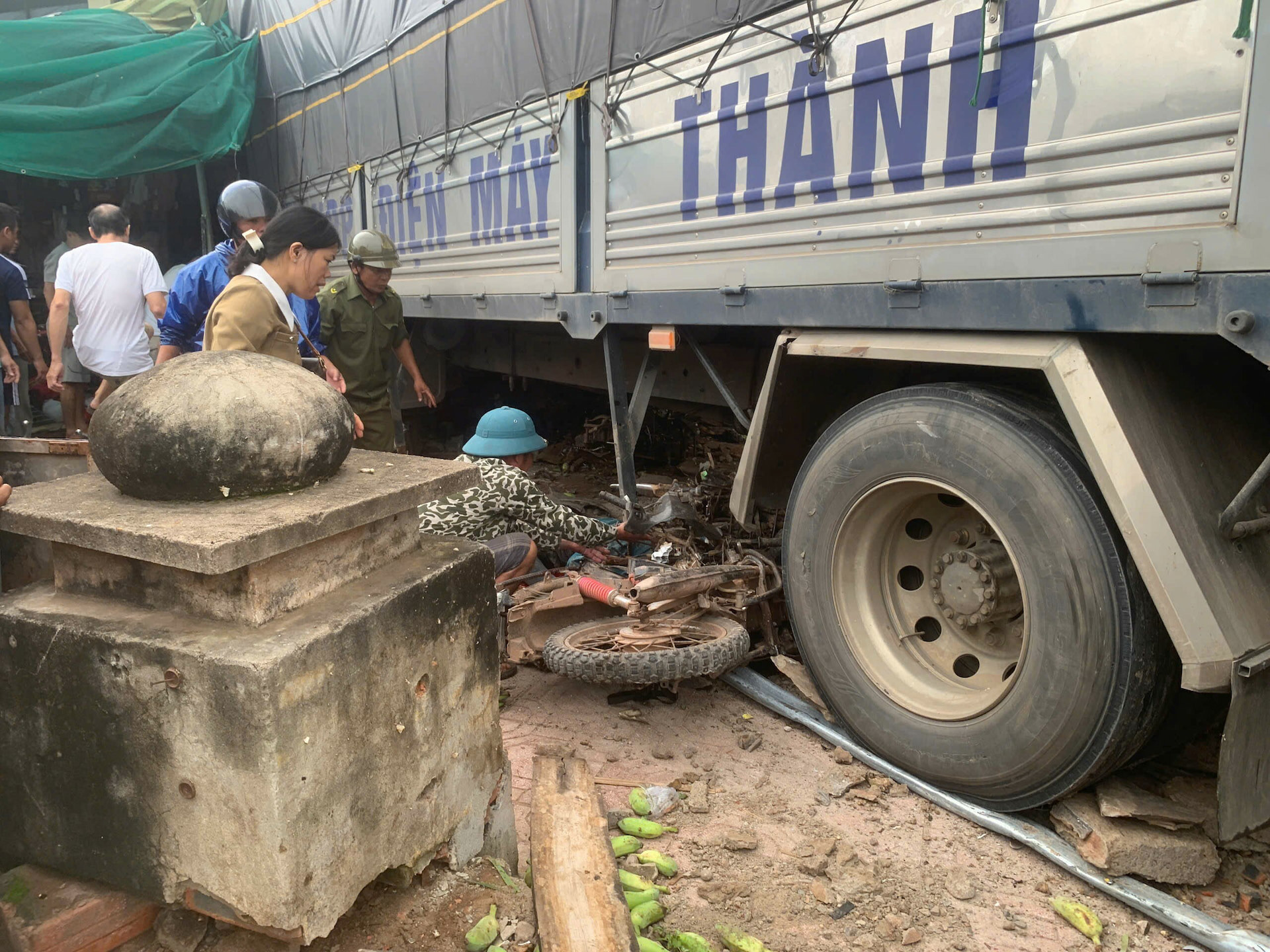 550452654_1918361212353432_4071000461005864955_n (1).jpg