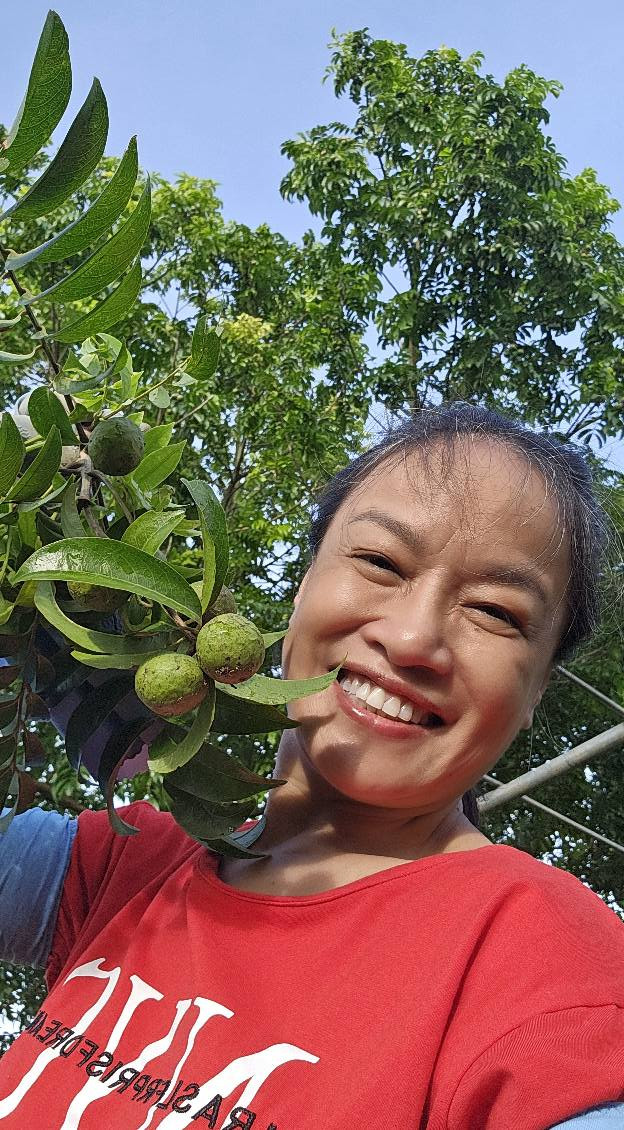 Vẻ ngoài mộc mạc của nghệ sĩ Tú Oanh 'Gió ngang khoảng trời xanh' - Ảnh 8.