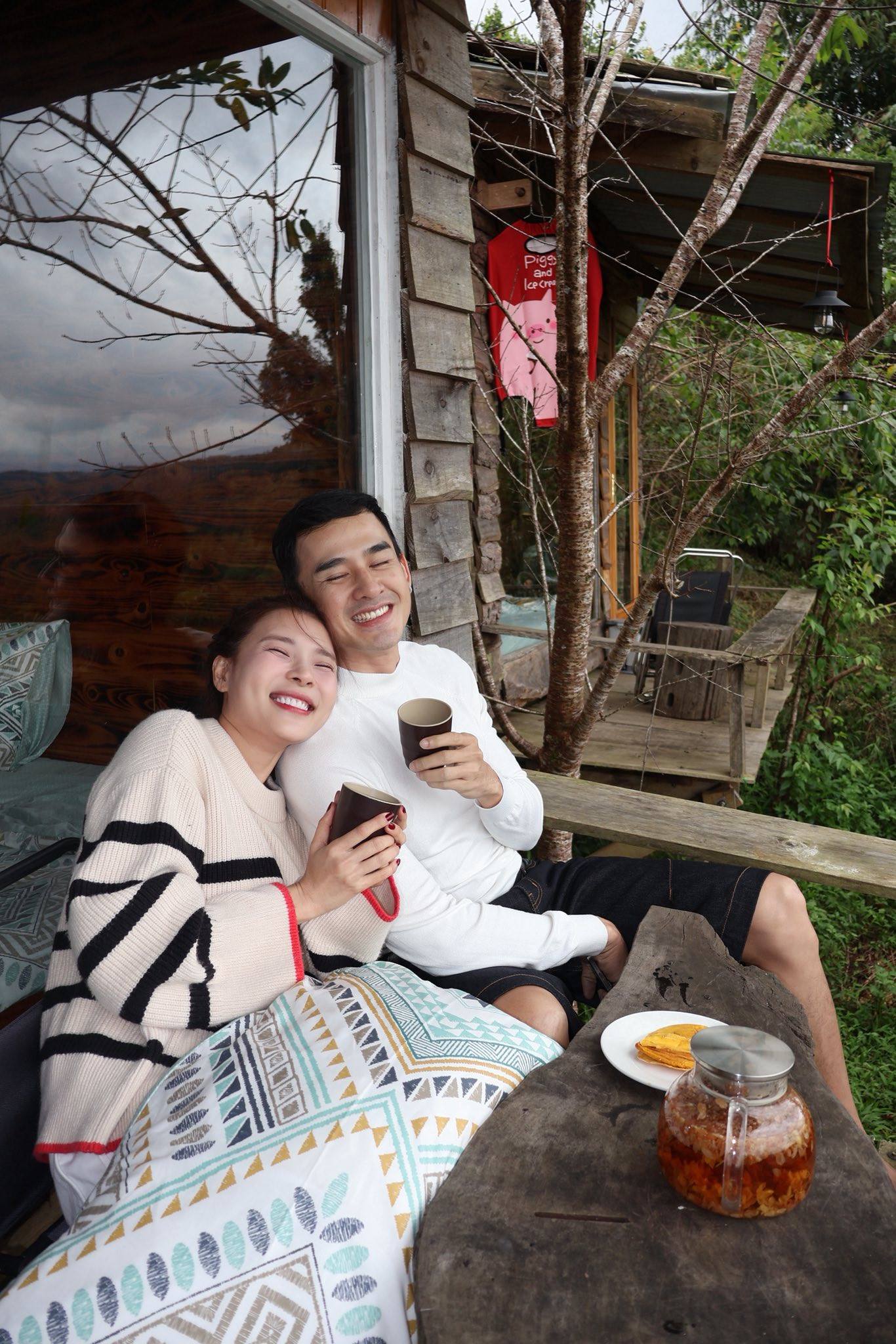 Thúy Diễm và Lương Thế Thành: Động thái sau tin đồn ly hôn - Ảnh 6.