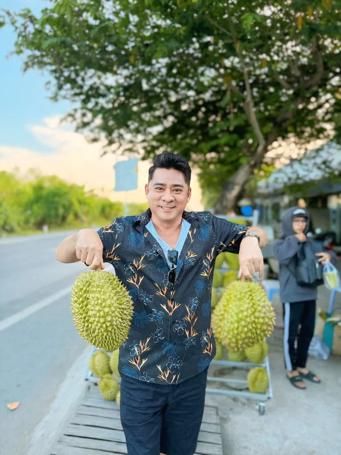 Nam diễn viên Huỳnh Anh Tuấn lộ thần sắc tươi tắn sau khi được xuất viện - Ảnh 3.