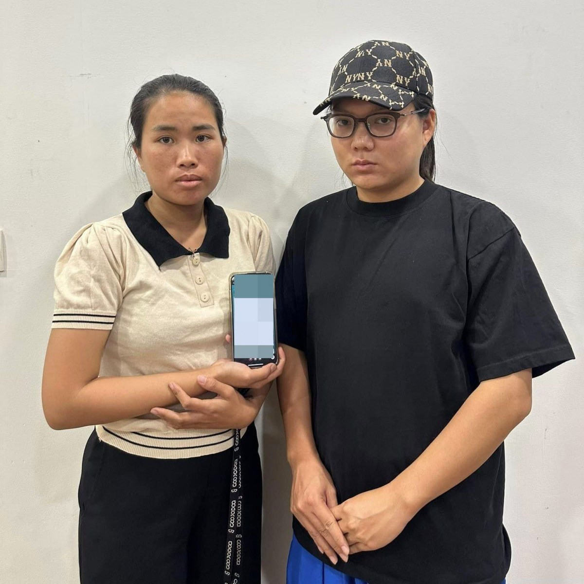 Phạm Thoại livestream kể khổ lên tiếng xin lỗi Jack bị dân mạng phản ứng sốc