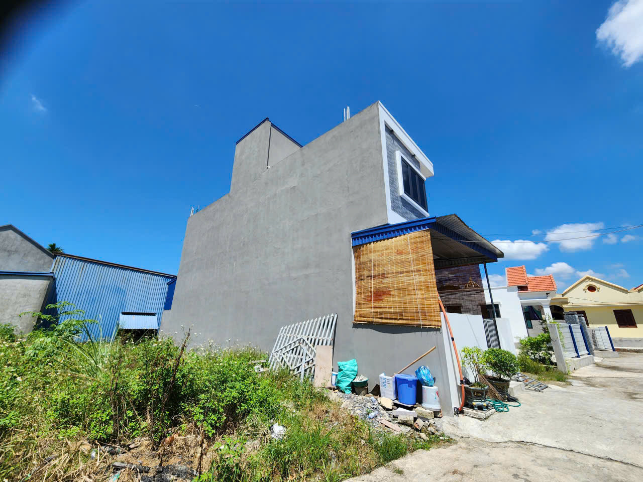 Vụ xây nhà trên đất người khác ở Hải Phòng: 'Sao nhầm mà cách nhau tận 4 thửa?'