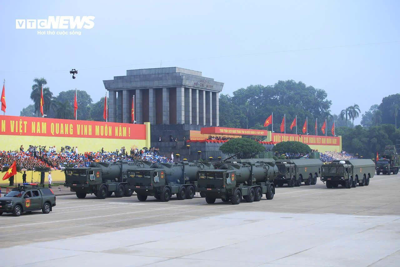 Dàn khí tài hiện đại của quân đội phô diễn sức mạnh trên Quảng trường Ba Đình - 7