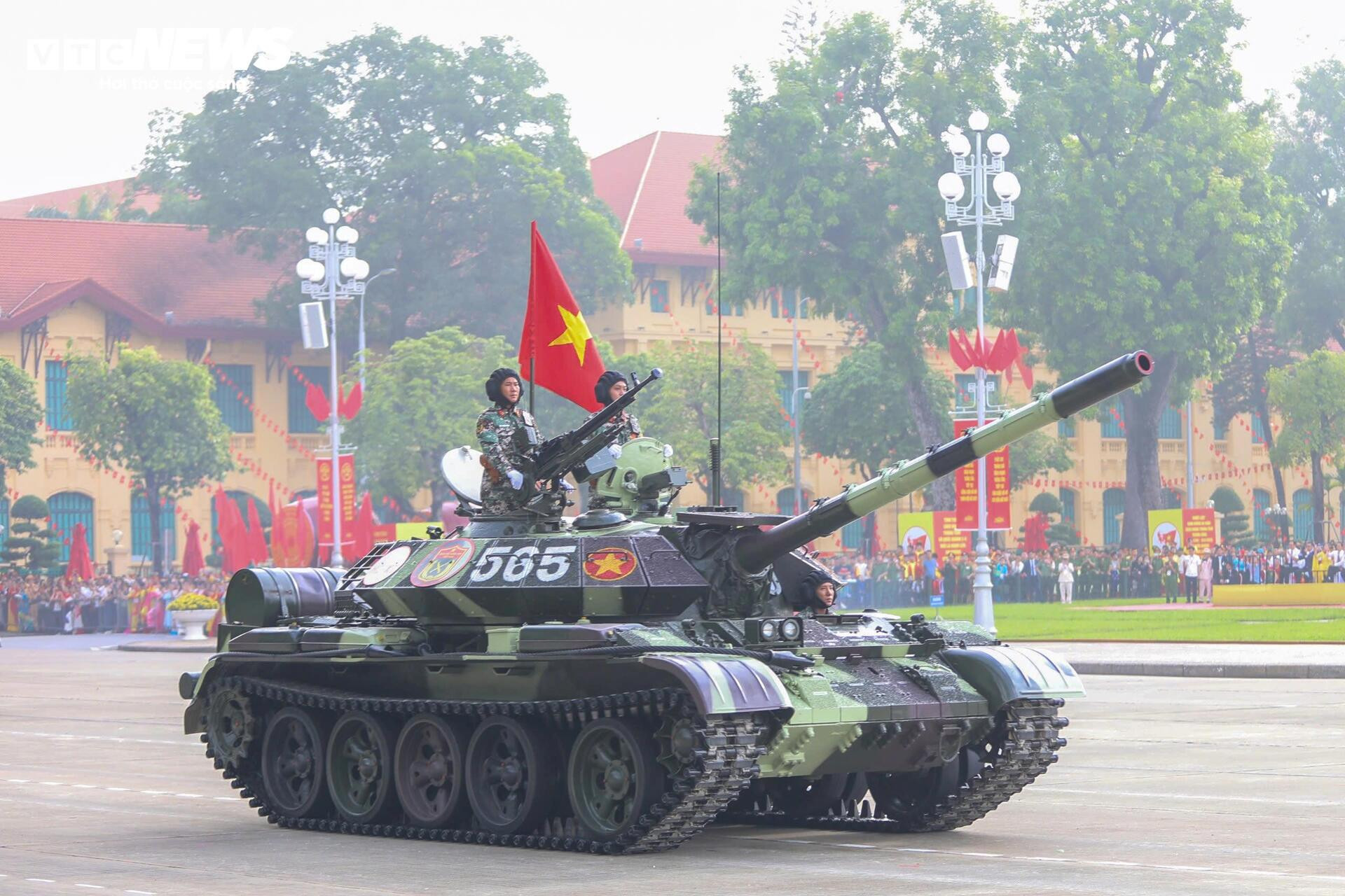 Dàn khí tài hiện đại của quân đội phô diễn sức mạnh trên Quảng trường Ba Đình - 1