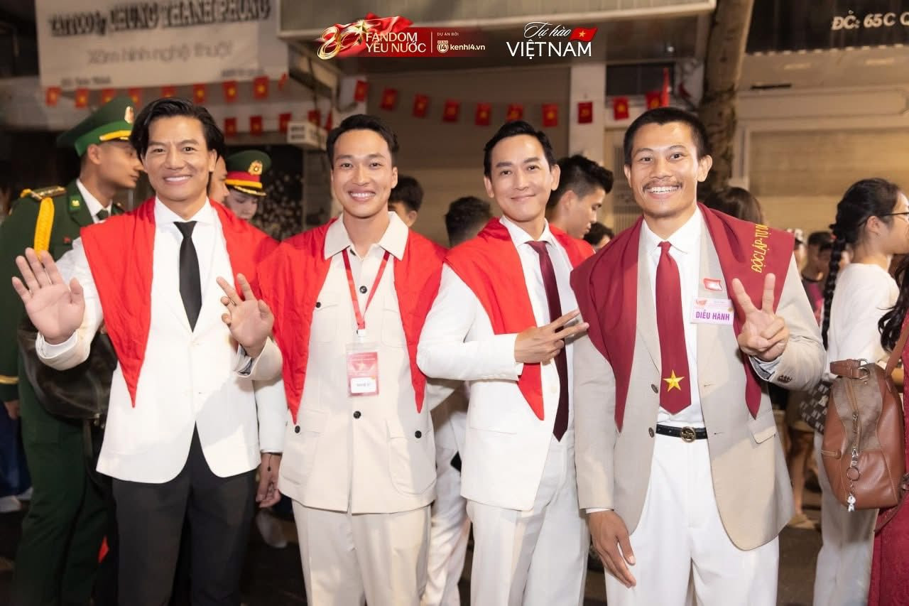 Nam diễn viên vào vai bác sĩ Lê trong 'Mưa đỏ' tiết lộ thú vị khi tham gia diễu binh, diễu hành A80- Ảnh 3.