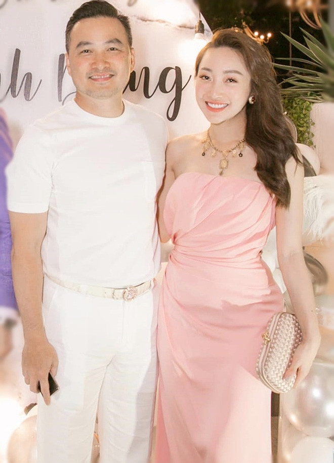 Diễn viên Chi Bảo ở tuổi 52 sở hữu bất động sản trải từ Bắc vào Nam, phong độ bên vợ đẹp kém 16 tuổi - Ảnh 5.